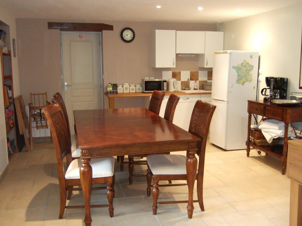 Les Escargots Bed & Breakfast Vauchretien ภายนอก รูปภาพ